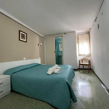 Penzion P&r Hostals Maria Rosa *