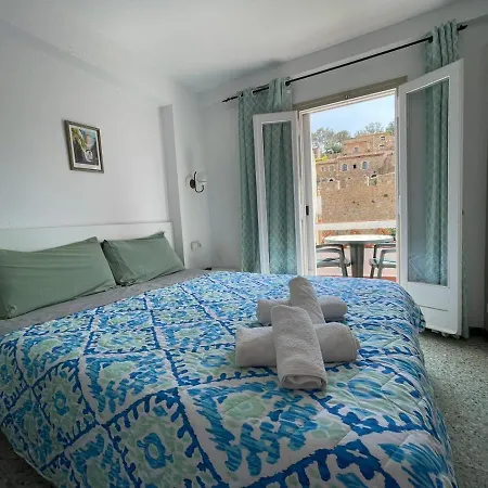 P&r Hostals Maria Rosa * טוסה דה מאר