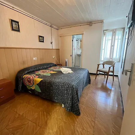 P&r Hostals Maria Rosa Gasthuis Tossa de Mar