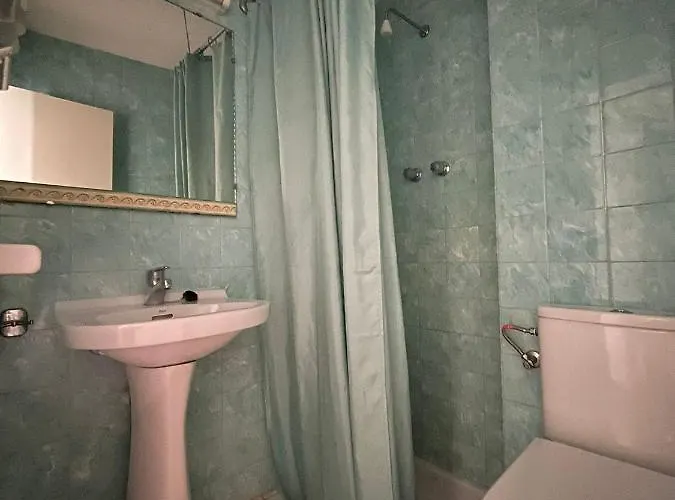 Pensión P&r Hostals Maria Rosa